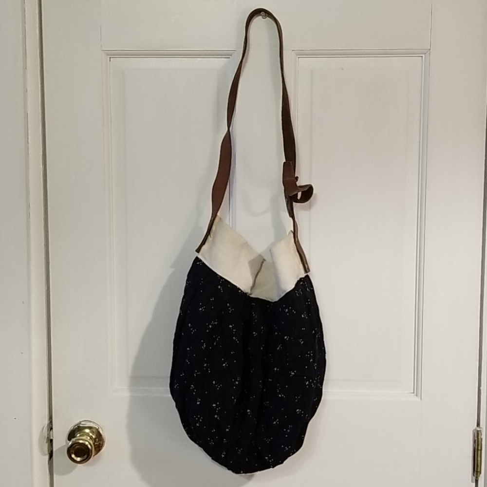 Cute round Cross body bag